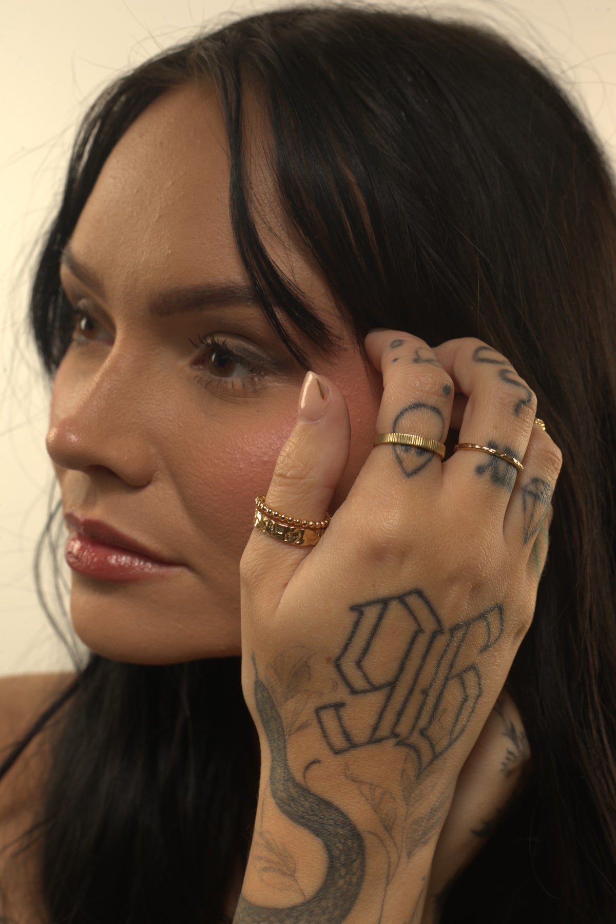 gold ring stack on and