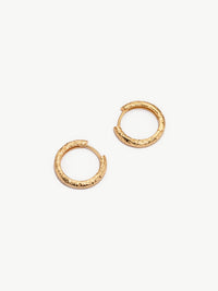 Crushed finish hoops in gold vermeil