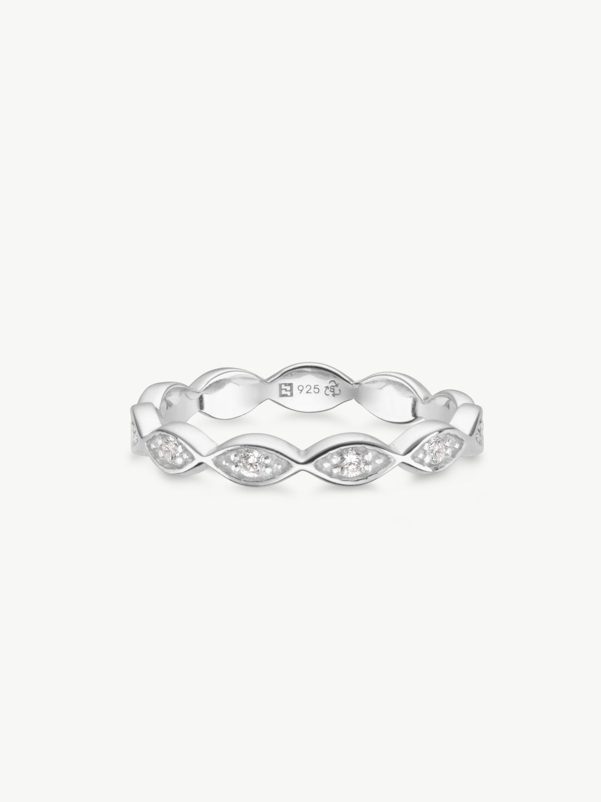 Petal diamond ring in Sterling Silver
