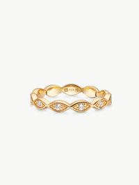 Petal diamond ring in Gold Vermeil
