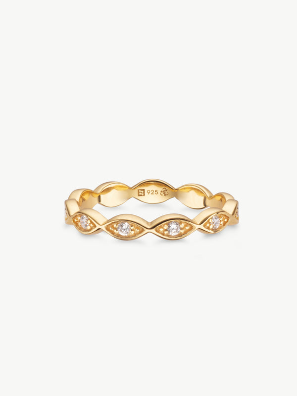 Petal diamond ring in Gold Vermeil
