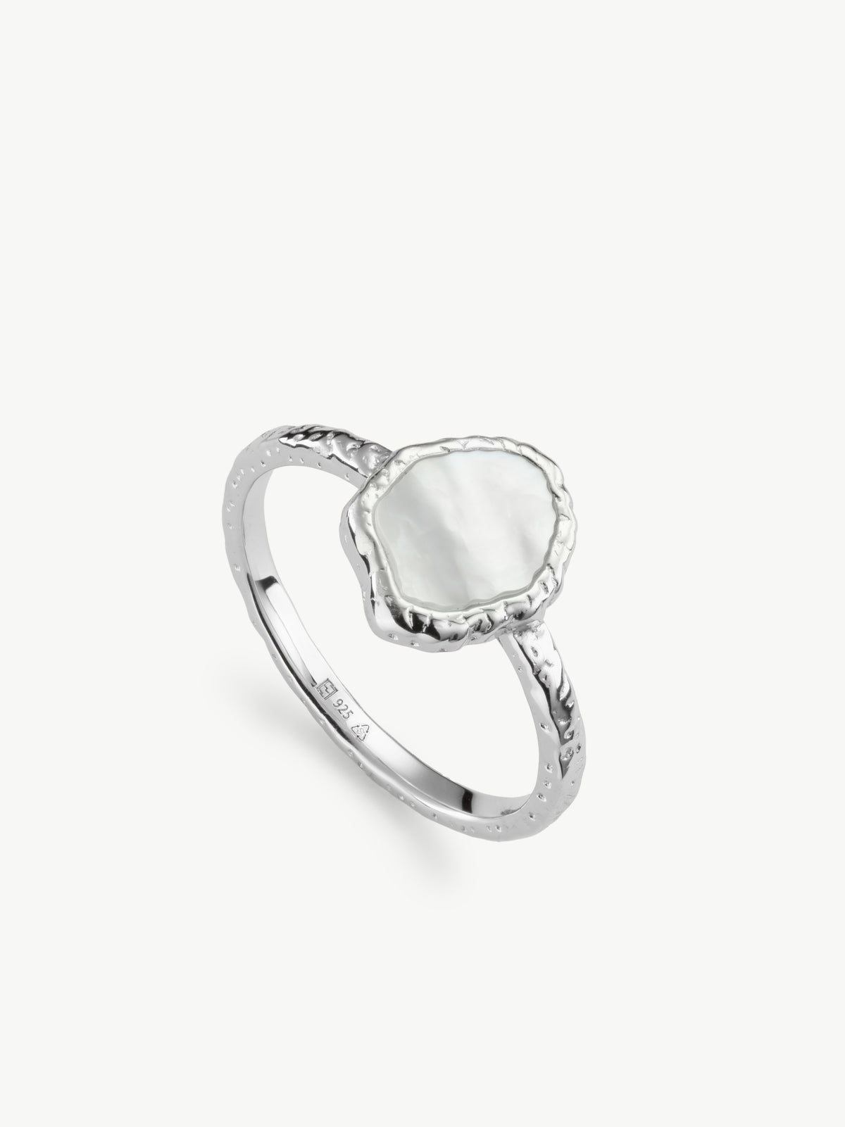 Pietra mother of pearl ring in sterling silver