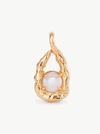 Freshwater pearl pendant in 18ct gold vermeil