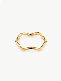 Wave stacking ring in gold vermeil